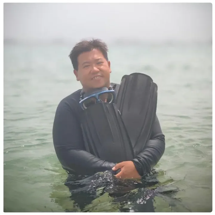 Soh Shear How — PADI Instructor