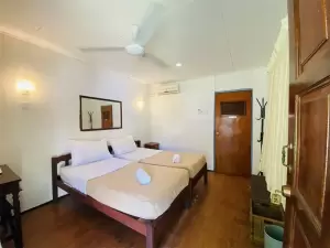 Tioman Accommodation | Impian Inn Twin Room